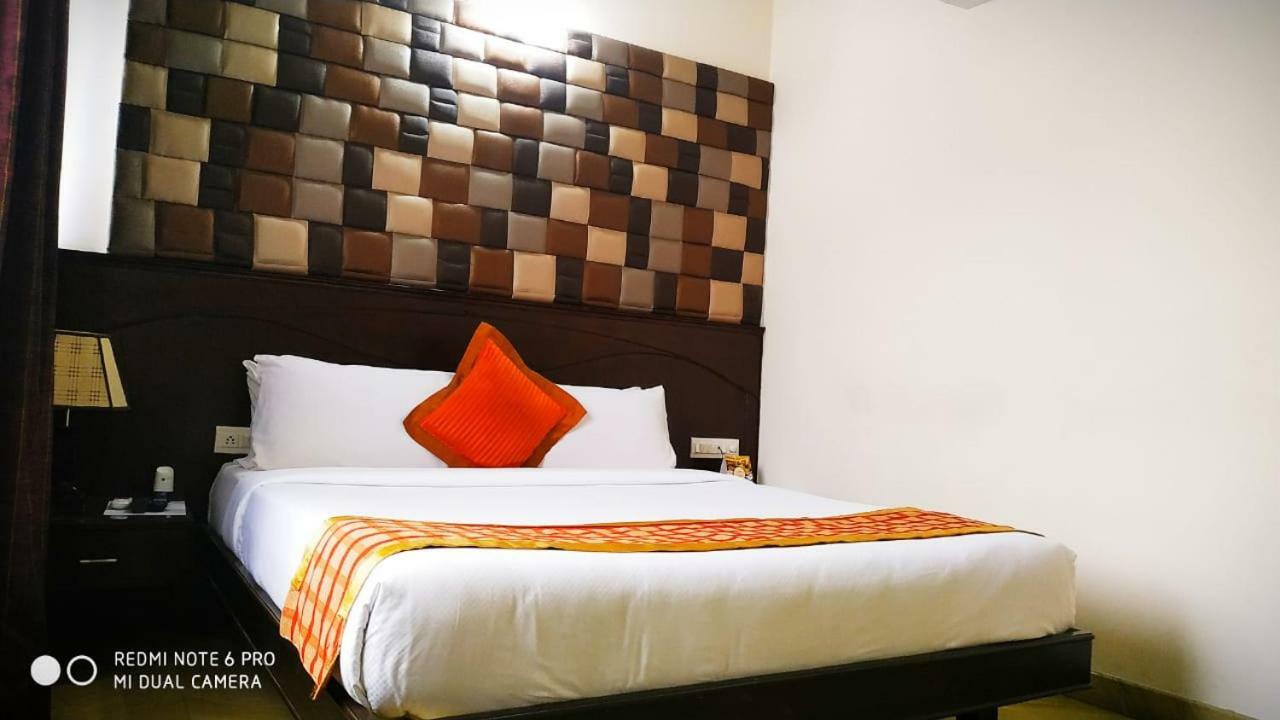 The Fern Residency - Yeshwanthpur Hotell Bangalore Exteriör bild